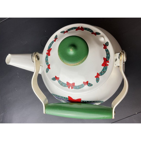 Vintage Mervyn's Porcelain on Steel Holiday Tradition Tea Kettle Winter Sleigh - Picture 10 of 13